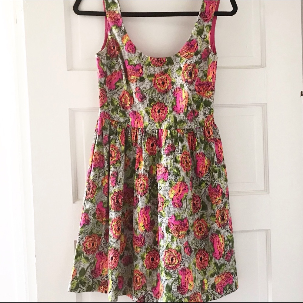 Zara dress size small